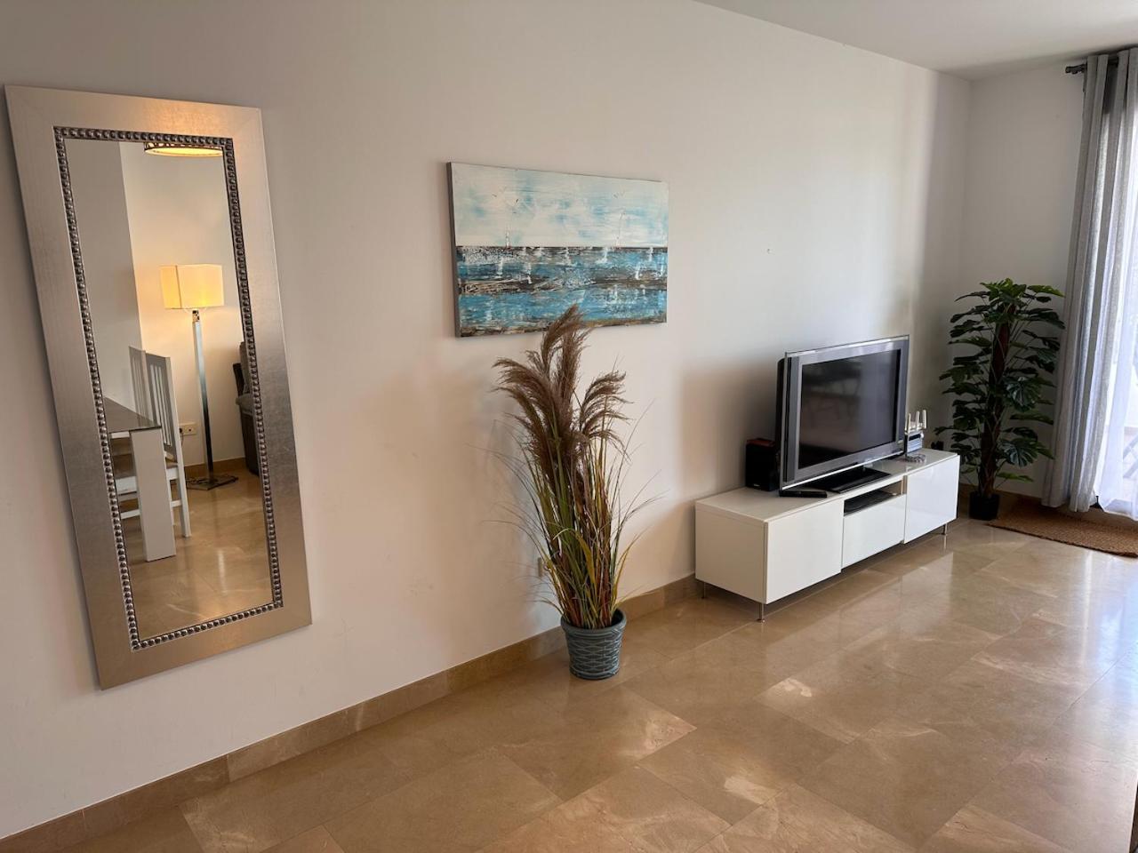 Quiet Family Apartment, 4 Pools, Close To The Beach And Golf, La Marina Alcaidesa 9 02 Екстер'єр фото